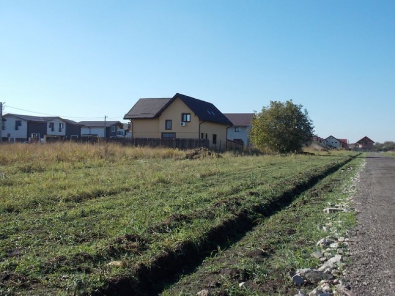 Teren 250 mp, toate utilitatile la lot - comuna Berceni
