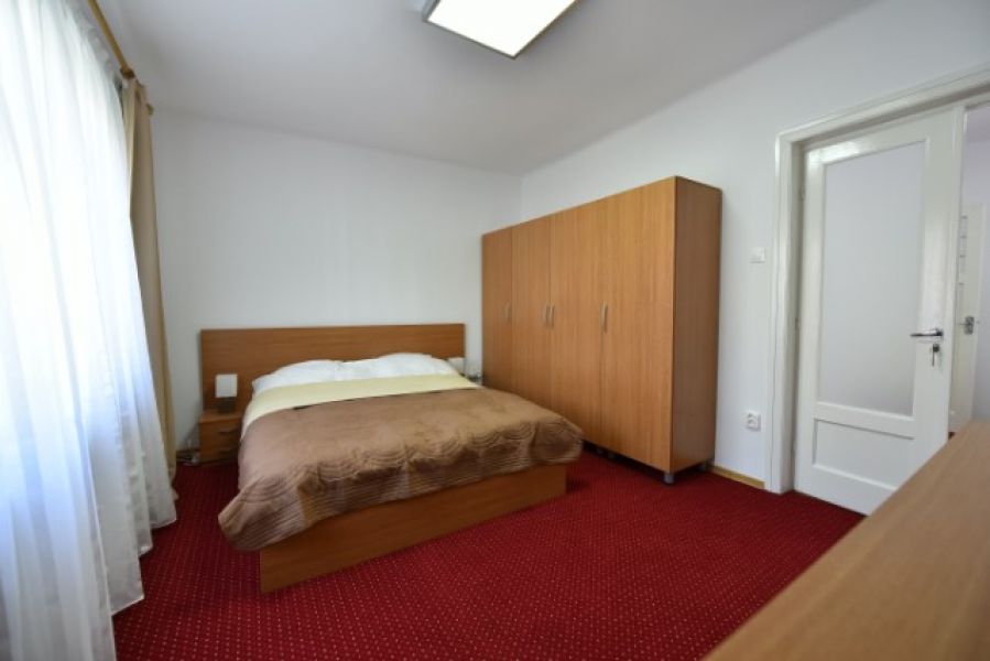 Inchiriere apartament in regim hotelier