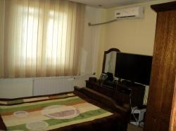 De vanzare apartament 3 camere - Piata Gorjului