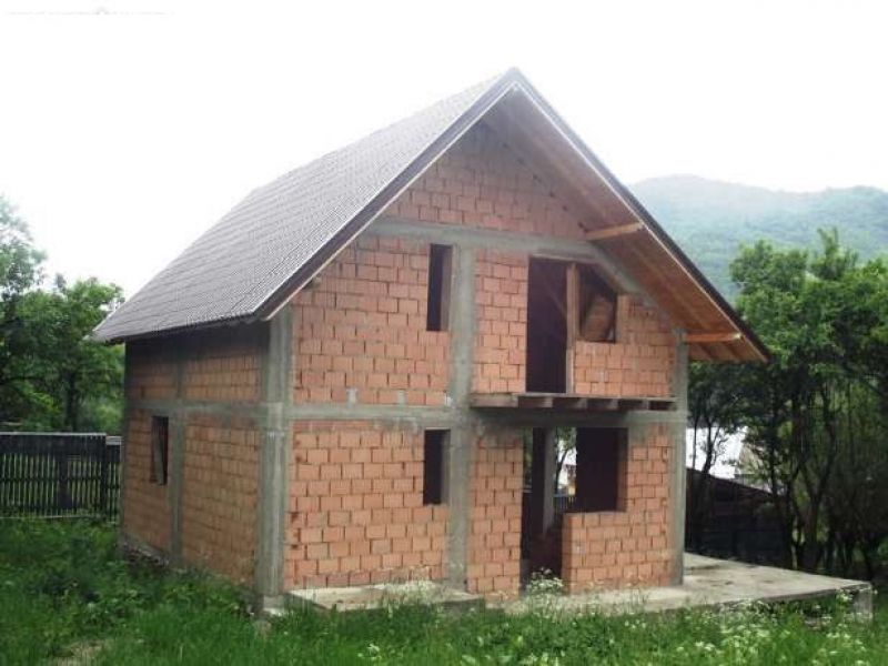 Vand Casa Nucsoara           