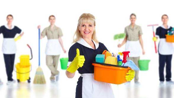 Curatenie dupa constructori-meseriasi (renovari/amenajari)