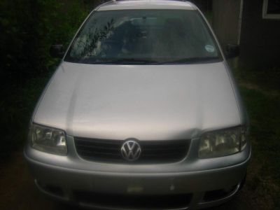 DEZMEMBREZ VW POLO DIN 2000 