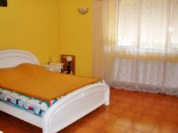 DE VANZARE VILA S+P+E+M, NUMAI 539.900 euro, ZONA 1 MAI DOMENII