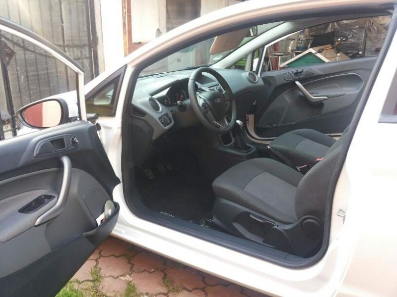 Vand Ford Fiesta