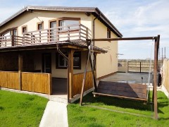 Domnesti (if), casa 4 camere la 30m de padure 