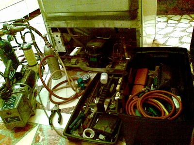 Reparatii frigidere,combine frigorifice si congelatoare
