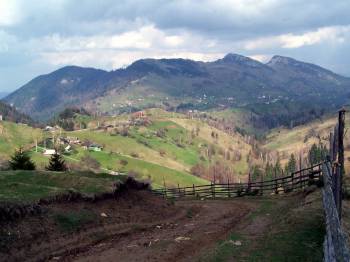 Vand teren in sat Magura jud Brasov