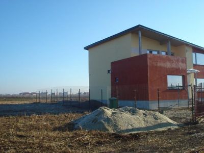 Loturi in comuna Berceni la intrare 380 mp