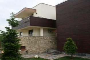 Particular vand vila jandarmeriei-baneasa 8 camere Lux 660 mp