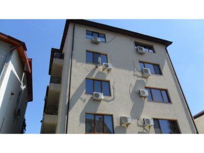 Inchiriez apartament de lux, zona 1 Mai-Domenii