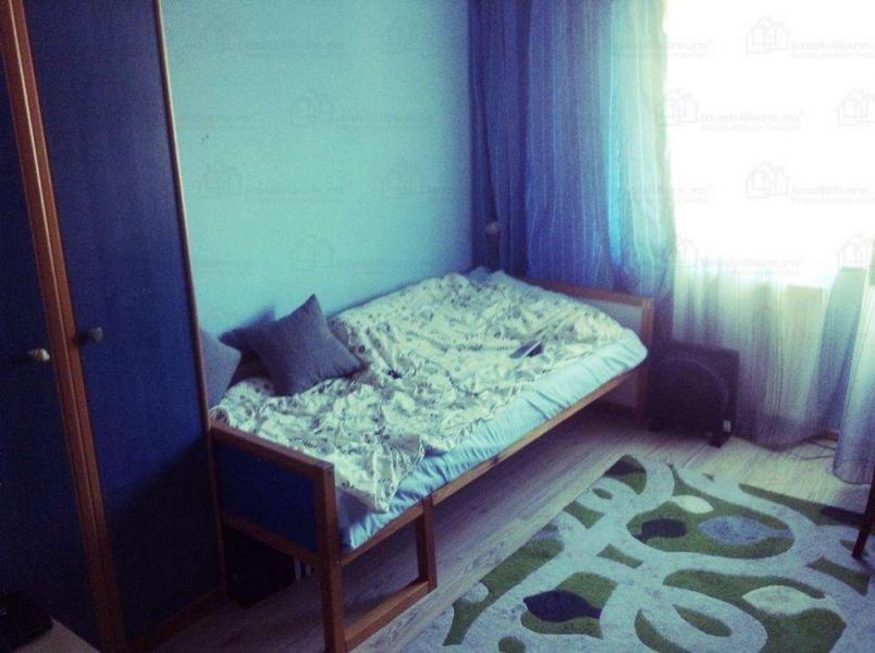 Vand apartament 4 camere