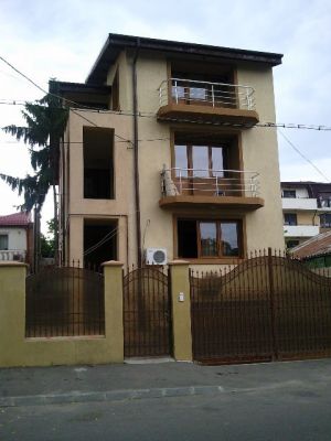 Inchiriez apartament 3 camere Domenii-Hotel Locato