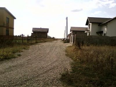 Loturi ideale casa in comuna Berceni 370 mp