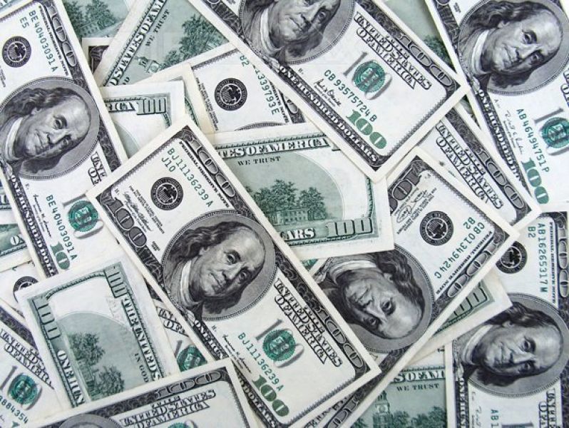 Cum sa castigi dolari lunar. Simplu