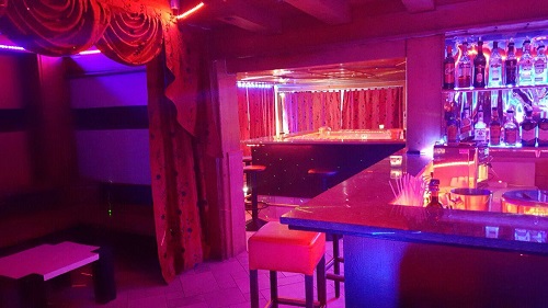 Sternen Bar Elvetia angajeaza fete
