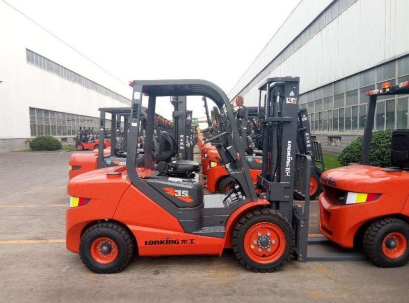 Stivuitor 3,5 tone de vanzare 