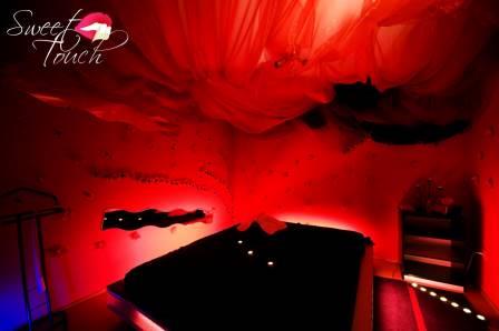 Maseuze  pentru  salon exclusivist