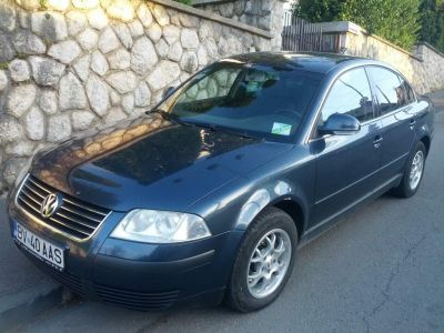 VW Passat 2004 cc. 1896 cm2, Putere 101 CP(74 kW) 