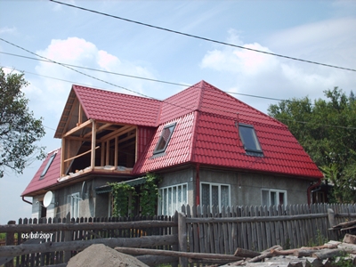 tigla metalica 5,5euro/mp