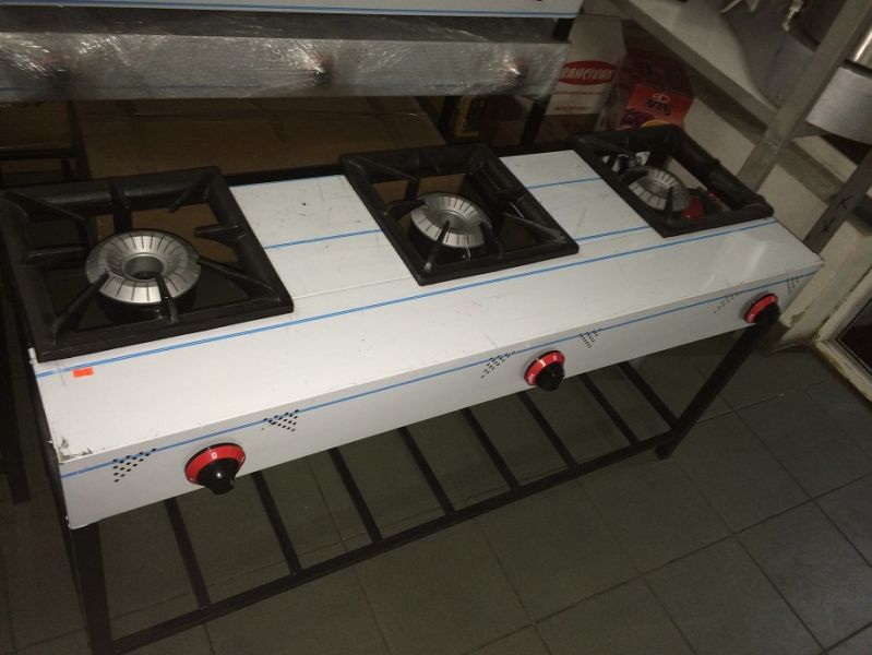 Aragaz 3 ochiuri si suport industrial