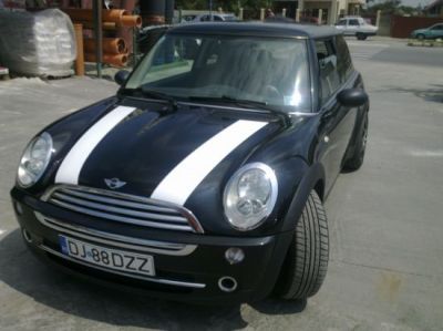vand auto mini one  super