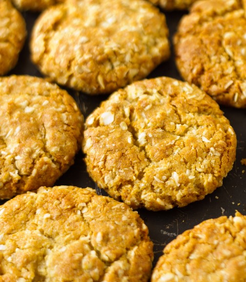 Plecari in Germania in fabrica de biscuiti salar de 1700 euro