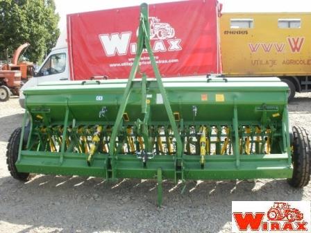 Semanatoare paioase 26 randuri cu fertilizare