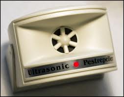 aparat antisoareci Ultrasonic Pestrepeller (88.57 lei)