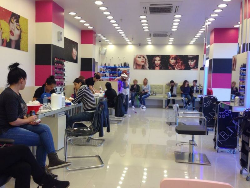 COAFEZA /hair stylist