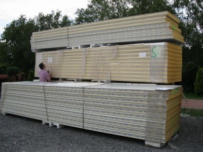 Panouri termoizolante si tabla cutata la preturi de producator