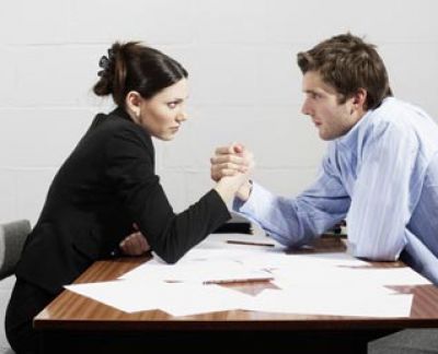 Selectam dezvoltatori de proiect!