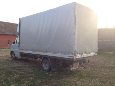 Volkswagen LT 46 fabricatie 2003 stare foarte buna 3500 kilograme maxim autorizat
