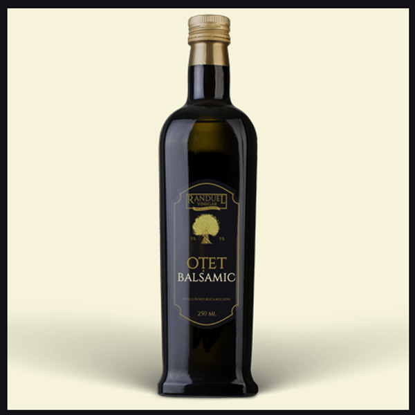 Oțet balsamic