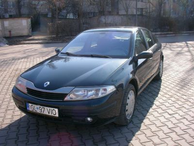 vand renault laguna 2 an 2002  1.9 dci   2990 euro