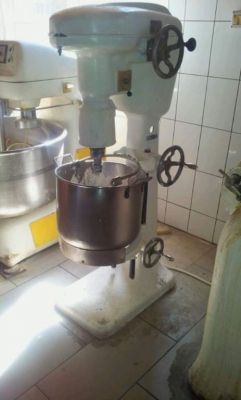 VAND CUPTOR CU DOSPITOR INOX INTEGRAL PATISERIE PE GAZ SI ROBOT 30 LITRI