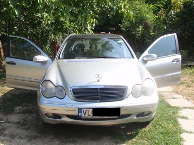 Vand Mercedes C200!!!