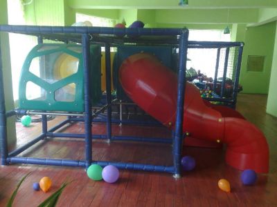Echipamente loc de joaca copii