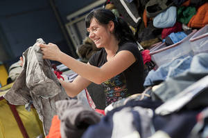 Textile&accesorii -impachetat-sortat in Germania angajari!