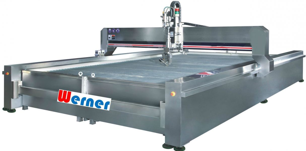 Masina de debitat cu jet de apa