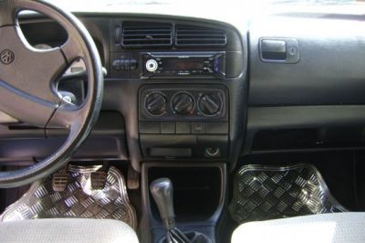 VAND VW GOLF 3 DIESEL PRET 1700 EURO NEGOCIABIL