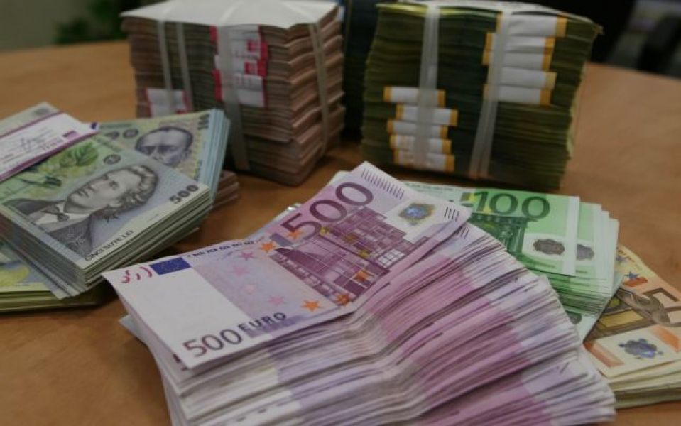 Bani din prima luna! 100-285 de euro lunar! 