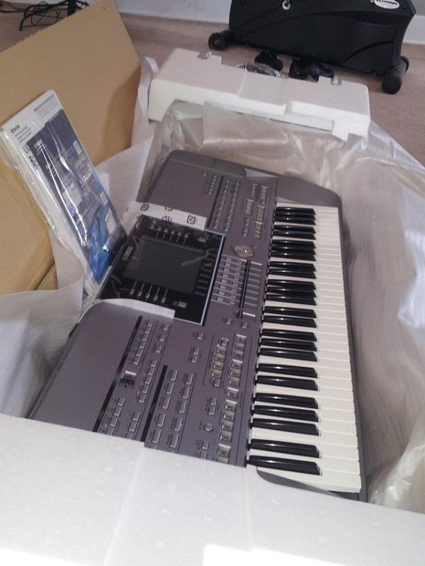 Vânzare: Korg PA4X, Yamaha Tyros 5, Roland Fantom, Mixer Pioneer Dj whatsapp: +17013693243
