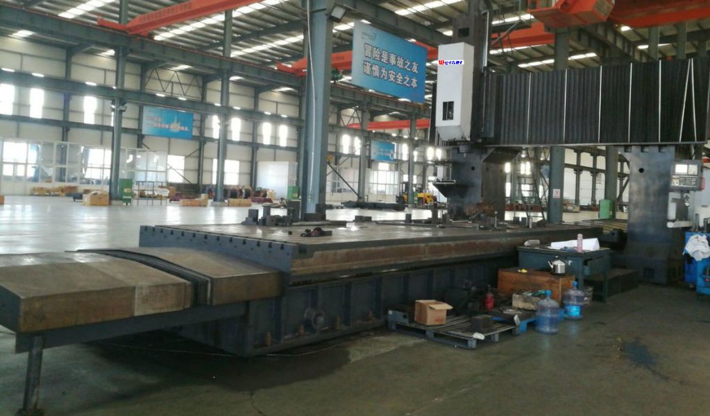 Centru de prelucrare portal