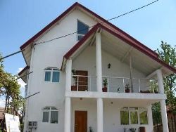 Pensiunea Daniela in Horezu tel. 0743152094, 1 Mai Oferta Speciala