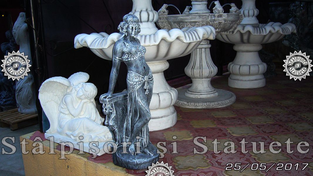 Statueta Mata Hari din beton model S28.