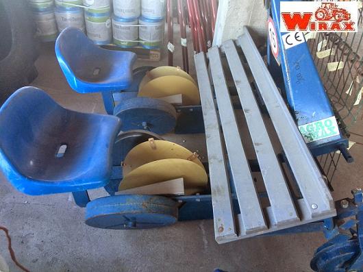 MASINA PLANTAT RASADURI S242, pe 2 randuri