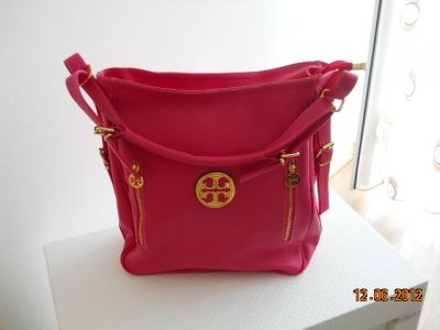 Posete TORY BURCH modele tamna iarna 2012-2013