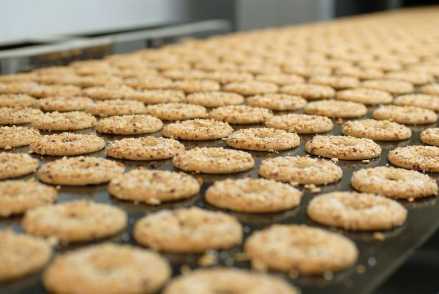 Necalificati in fabrica de biscuiti 1500-1700 euro