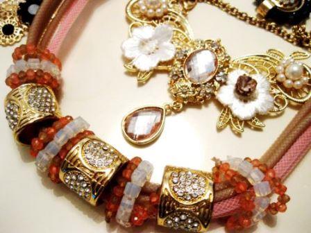 Oferta bijuterii en-gros