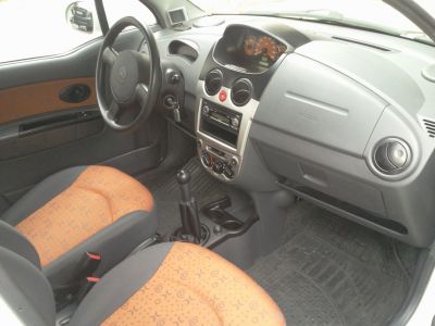 vand chevrolet spark dec. 2007 + 4 roti de iarna
